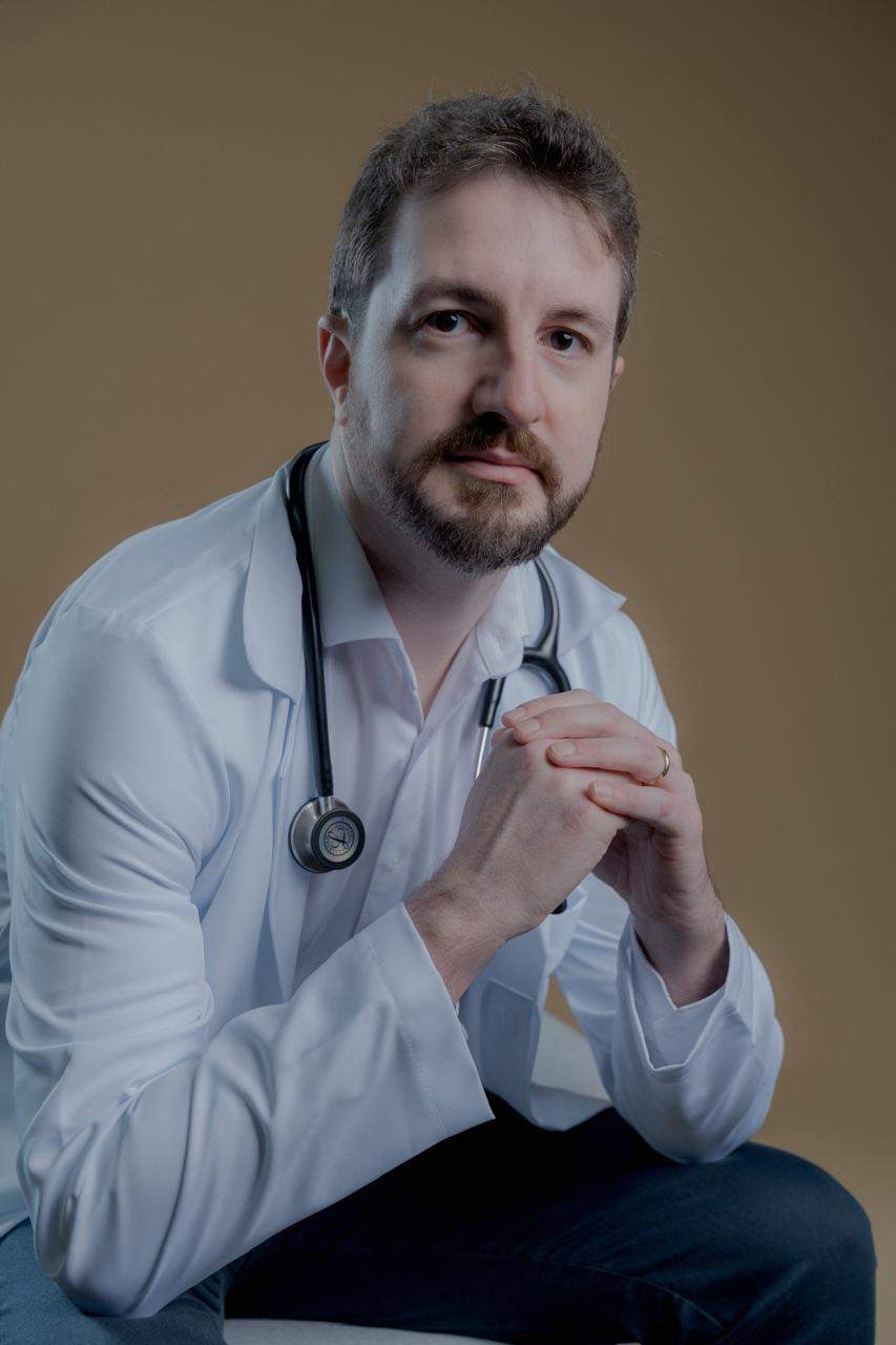 Médico clínico | Dr. Luis Paschoali