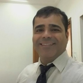 Dr. Marcelo Faria Corrêa